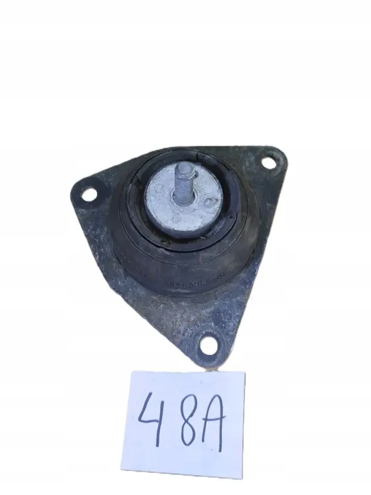 RENAULT ESPACE III Engine Mount Right OE 8200000011 image 2