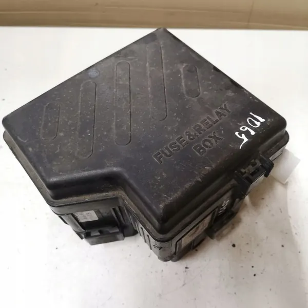 Caixa de fusíveis HYUNDAI SANTA FÉ II 2.2L diesel OEM 919502B550 image 3