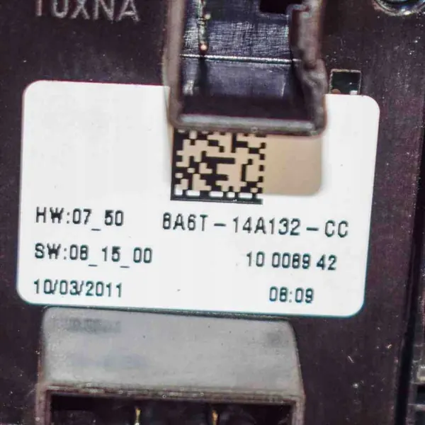 Linker voorraam schakelaar Ford Fiesta 2011 image 6