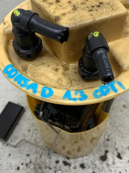 Polttoainepumppu Opel Corsa D Lift 1.3 CDTI A2C53245174 image 3