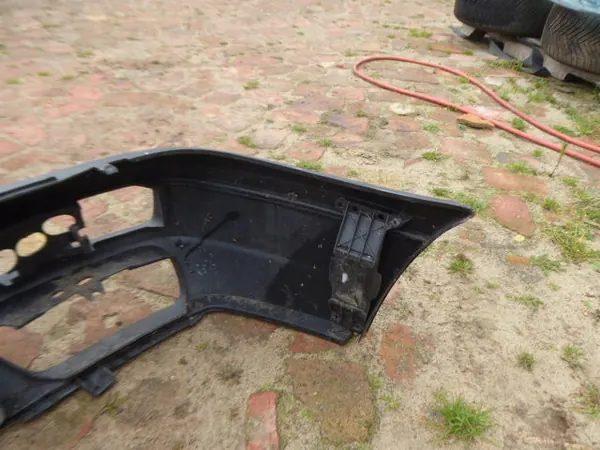 Paraurti anteriore Volkswagen Golf III 92-97 image 8