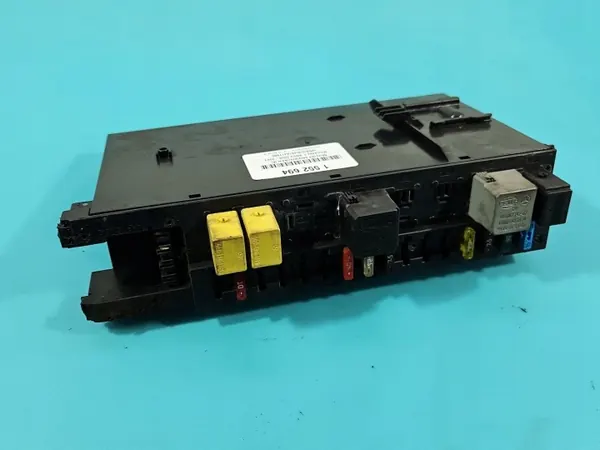 Zekeringkast OEM 2035451801 voor Mercedes W203 image 4
