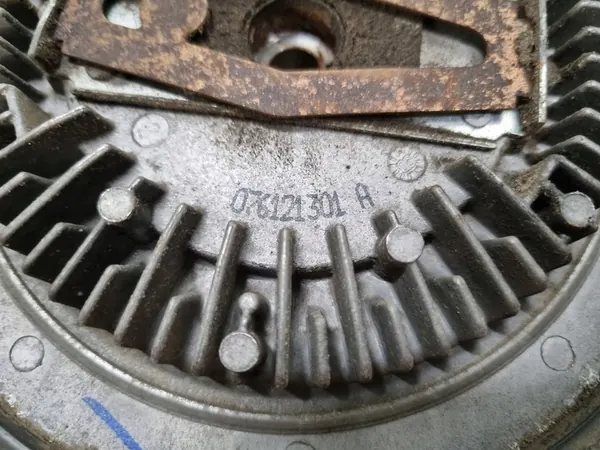 WISKO FLÄKTKOPPLING 076121301A MERCEDES SPRINTER W906 image 4