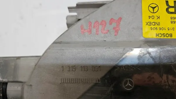 Intermitente Mercedes-Benz OEM A1708260243 - Usado image 8
