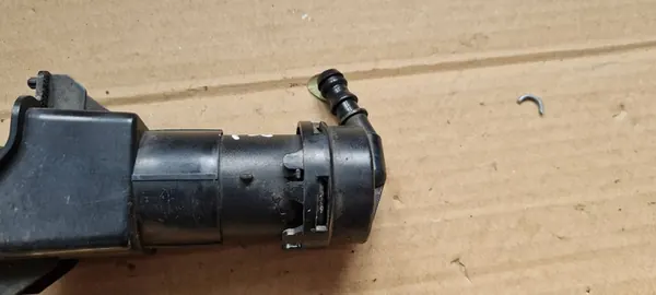 A6 C6 Lift Headlight Washer Right Front S-Line 4F0955102B image 2