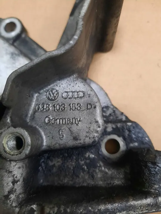 Couvercle moteur OEM 038103153D pour VW 2.0 TDi image 3