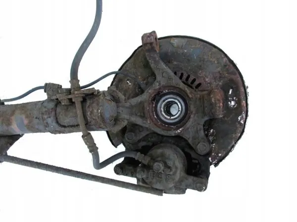 OEM 15473022889 Oikea MacPherson-jousitus Toyota Yaris image 4