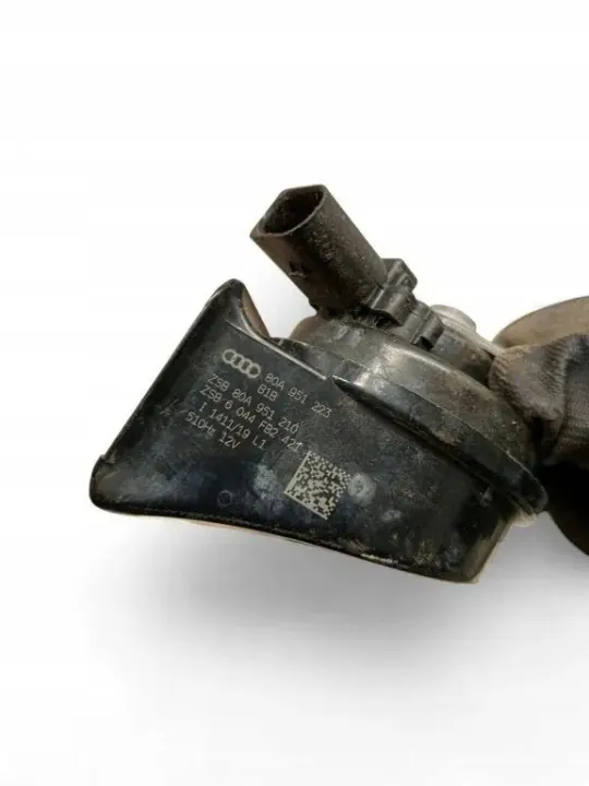 Audi OE 80A951223 Begagnat Bildel - Direktpassning image 3