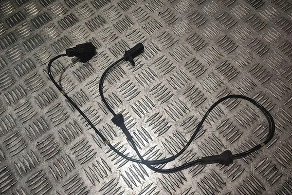 Voorste linker ABS-sensor VOLVO XC70 II 9467580 image 2