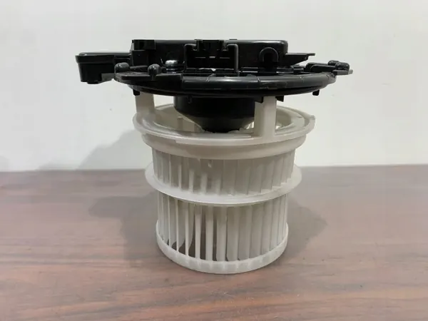 Lüfter Toyota C-HR 2019 OEM 5274 - Gebraucht image 2