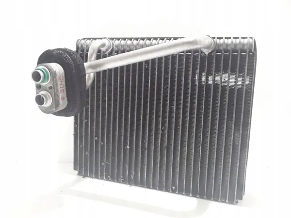 Hyundai Santa Fe AC-förångare OEM RTX34985 image 2