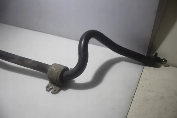 Estabilizador dianteiro Opel Astra J 1.7CDTI OEM 13296533 image 2