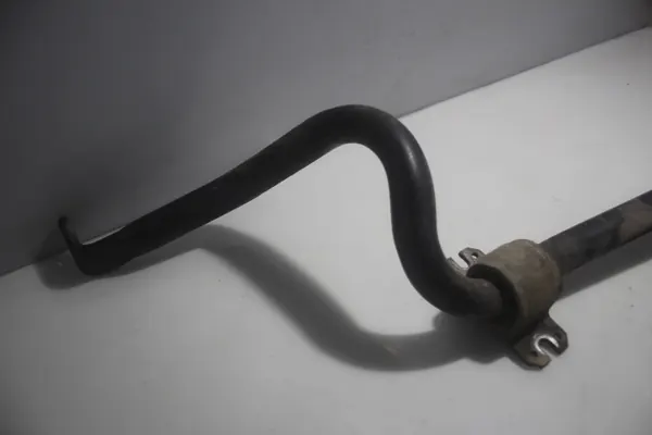 Estabilizador dianteiro Opel Astra J 1.7CDTI OEM 13296533 image 3