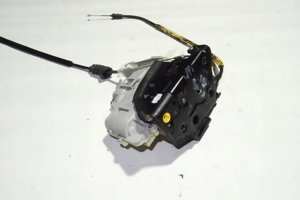 Linke vordere Türschloss VW PASSAT VARIANT B7 3C2837015A image 2