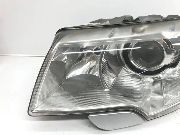 VASEN AJOVALON REFLEKTORI SKODA SUPERB II 3T1941015B image 2