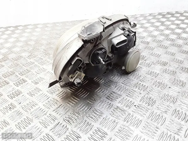 2003 Mercedes A W168 Voorlicht a1688201761 image 4