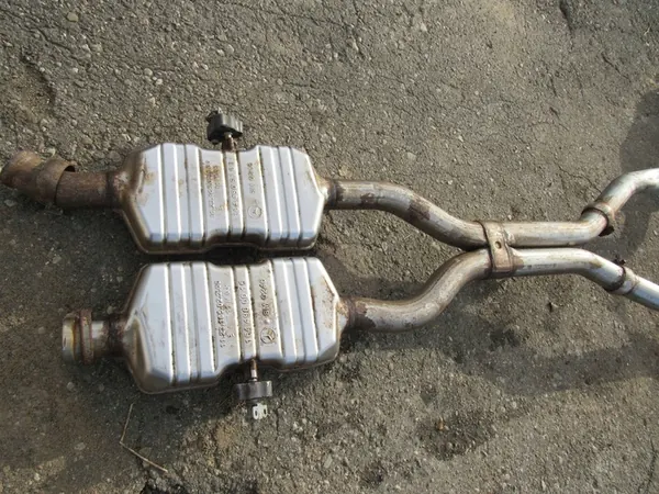 Silencieux centraux Mercedes-Benz ML W164 A1644900015 image 3