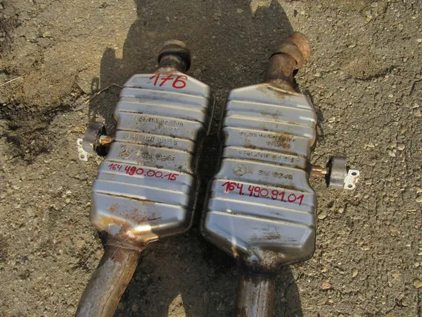 Silencieux centraux Mercedes-Benz ML W164 A1644900015 image 8