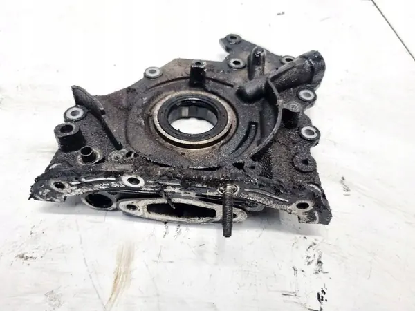 Ford Focus Oljetank 2011 1.6L 9686038880 image 2