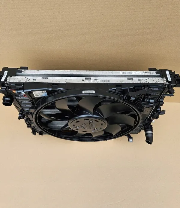 Complete Radiatoren Mercedes CLS C257 53 AMG image 4