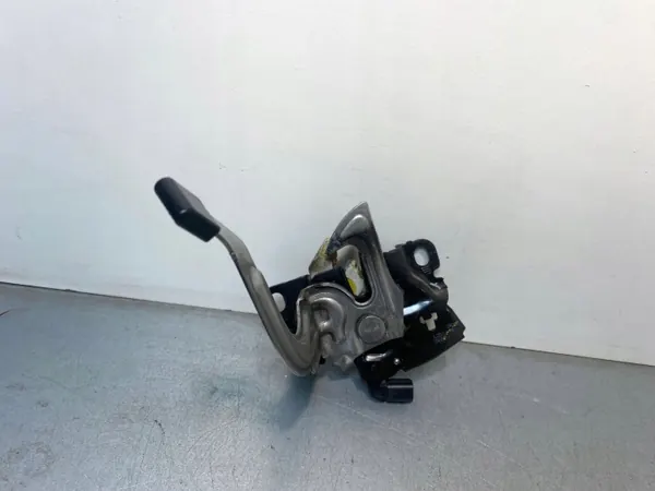 Fecho do capô Honda HR-V OEM FBZ17133 - Usado image 2