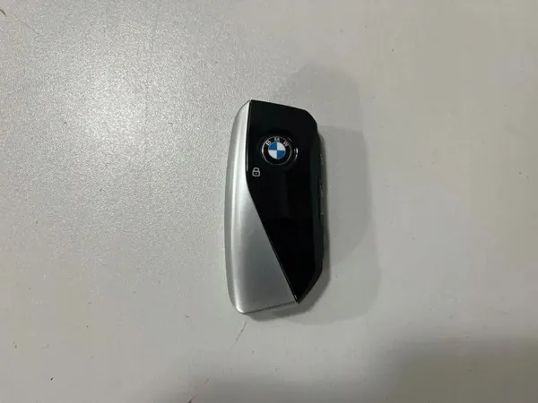 BMW X7 G07 2023 Ontsteeksleutel OEM 5B7D7B2 image 2