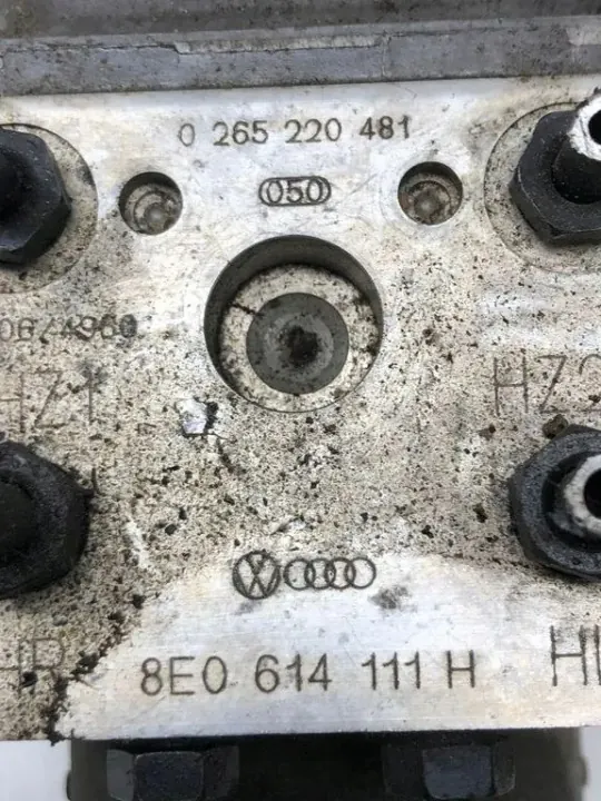 Contrôleur de pompe ABS OEM 8E0614111H pour Audi A6 image 5