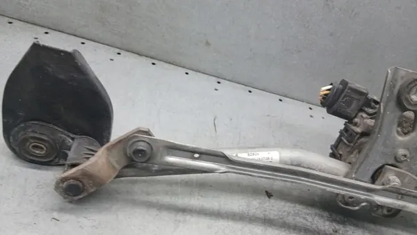 Pyyhkijämekanismi Opel Astra H 1.9CDTI 04-07 OEM image 10