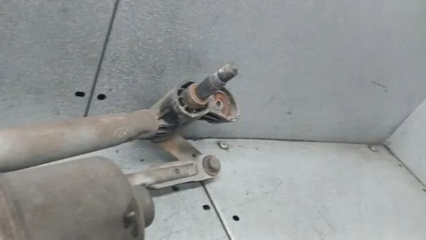 Pyyhkijämekanismi Opel Astra H 1.9CDTI 04-07 OEM image 5