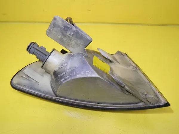 Seta dianteira esquerda Audi A4 B5 8D0953049A image 6