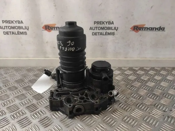 VW Öljysuodattimen kiinnike OEM 059115397L Touareg image 5