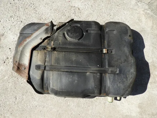 Bränsletank Hyundai Elantra XD 2001-2006 image 3