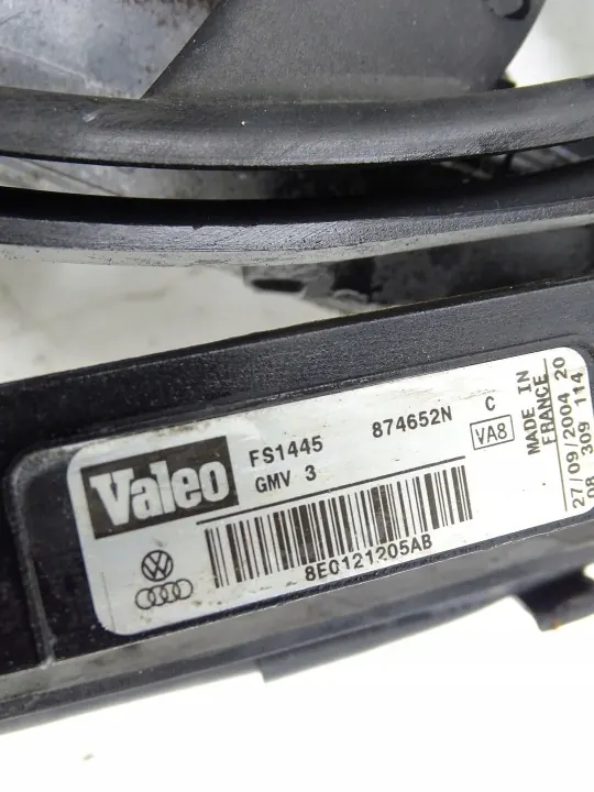 Kühlerlüfter OEM 8E0121205AB - Gebraucht image 4