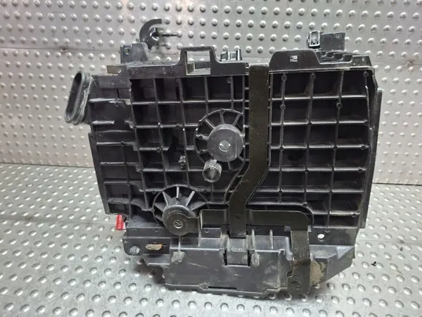 Batterilåda bas OEM S26301173 för Renault image 5