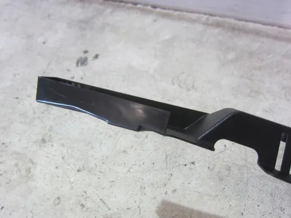 Protector de guardabarros izquierdo Volvo XC90 II OEM 31371763 image 6