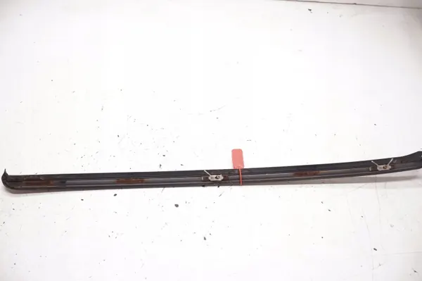 Volvo XC60 Front links Windschutzscheibenleiste OEM 30784797 477-46 image 5