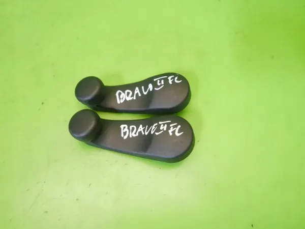 Poignée de régulateur de vitre OEM BRAVO II pour Fiat Bravo II image 2