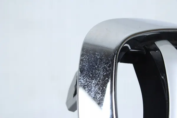 BMW F40 Luxury Chrome Grill image 5