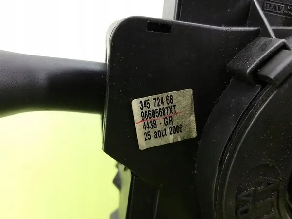 Gecombineerde schakelaar Peugeot 307 I 2001-2005 OEM 96605687XT image 4