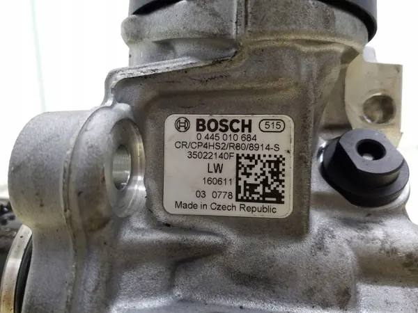 Bomba de combustível Maserati Levante OEM 0445010684 image 4