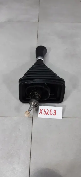 Pomo de mudanças Suzuki Jimny III OEM - Usado image 4