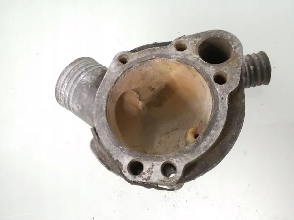 BMW Termostaatin kotelo OEM 1279455 5-sarja E34 image 3