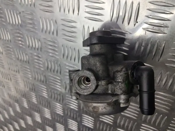 Pompe de direction assistée BMW OEM 6750423 pour Série 3 E46 image 2