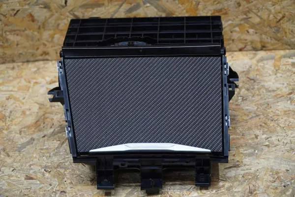 OEM Kolfiber Dekorlist för BMW M2 G87 - Förvaringsfack Ram image 6