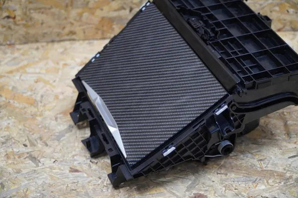 OEM Kolfiber Dekorlist för BMW M2 G87 - Förvaringsfack Ram image 7