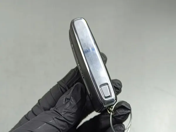 2023 Jeep Grand Cherokee WL Clé ou Carte FOB45454 image 4