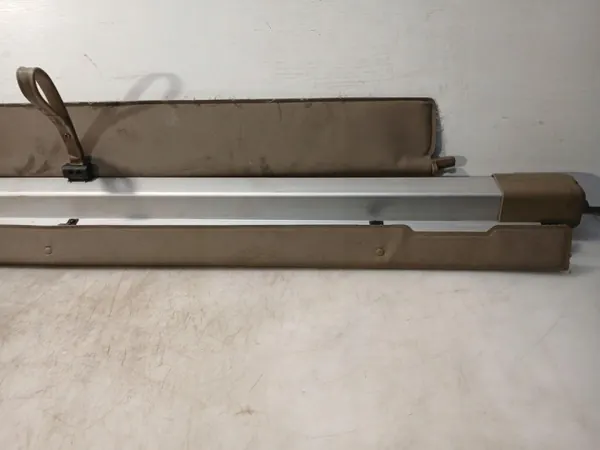 OEM 39824805 Rollo de maletero Mokka Brown Volvo XC90 image 3