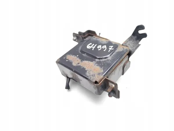 Mazda CX-5 hälytyssireeni OEM KD47679G1 2013-2017 image 10
