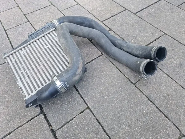 Peugeot 308 T9 C4 Picasso II 1.6 HDI Intercooler Set OEM image 7