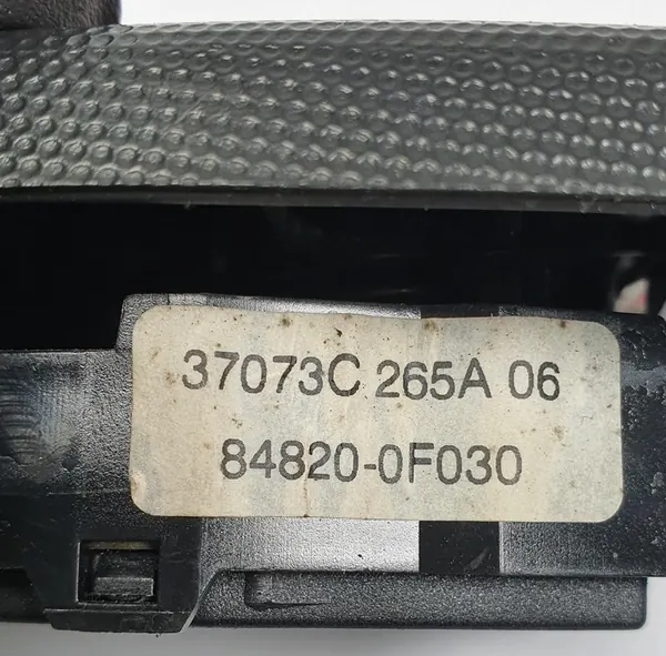 Achterste linker raam bedieningstoets TOYOTA COROLLA VERSO image 7